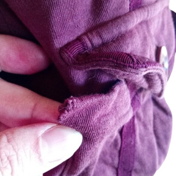 FREE WITH PURCHASE  Burgundy Hooded Jacket Sweater Size XS (FLAWS - PLEASE READ) - Picture 3 of 5